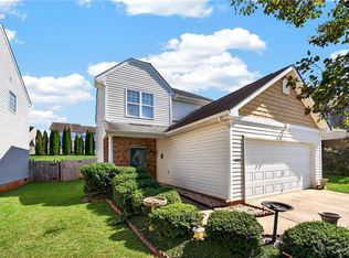 689 Winners Point, Whitsett, NC 27377