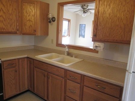 4th image of 313 Whitewater Dr