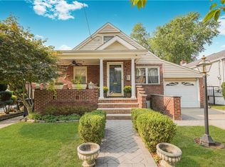 240 Otis Ave, Staten Island, NY 10306