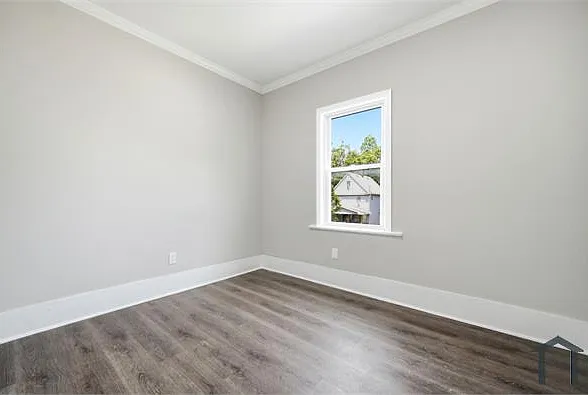12828 Woodside Ave — Photo 15