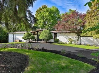 625 Sir Richards Rd, Mississauga, ON L5C1A3
