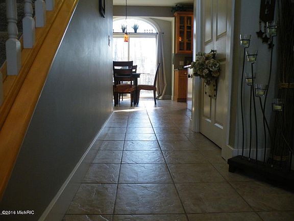 4th image of 7056 Whispering Timbers Ct SE