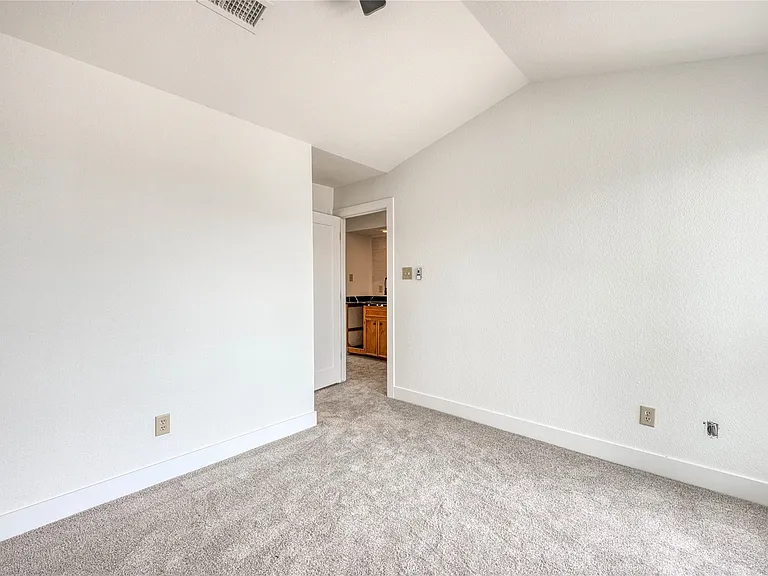 901 Cheyenne — Photo 14
