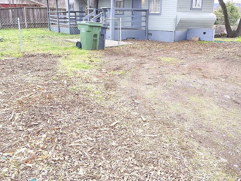 14179 Pearl St — Photo 2