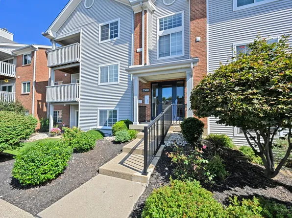 7382 Ridgepoint Dr APT 9, Cincinnati, OH 45230