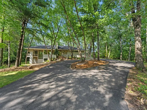 11945 Isleton Ave N, Stillwater, MN 55082