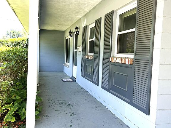 2nd image of 1711 WHITMAN Street