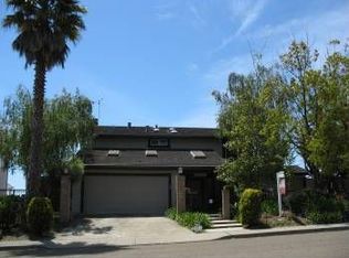 28021 El Portal Dr, Hayward, CA 94542