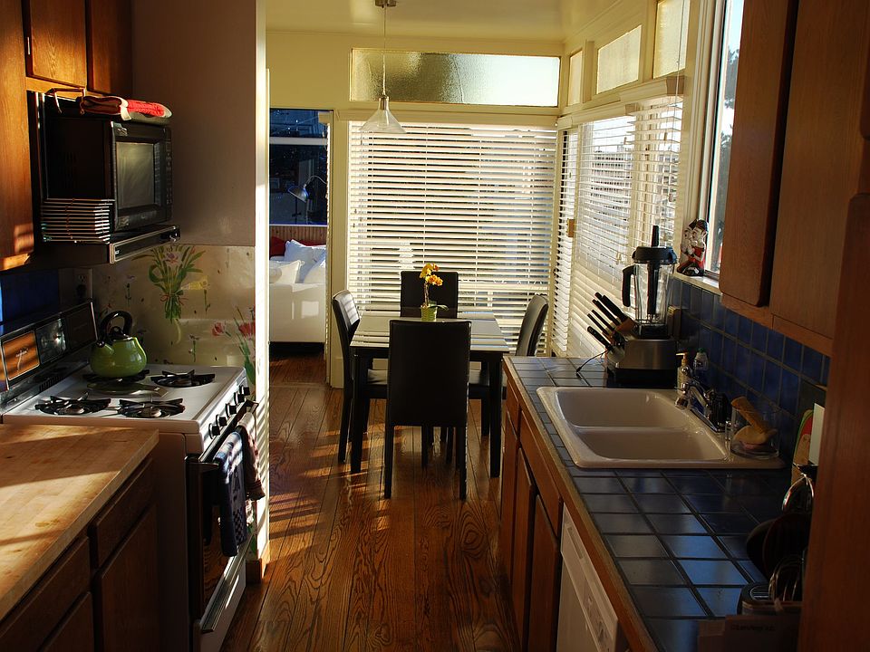 1st image of 124 Cervantes Blvd
