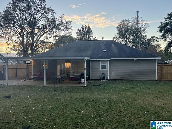 3rd image of 540 Mount Airy Dr