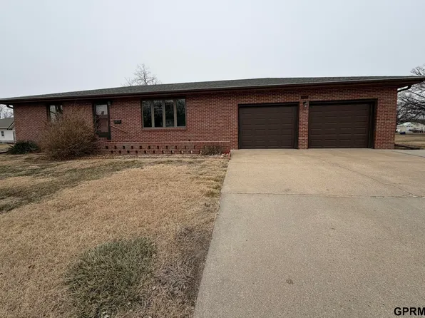 424 E 3rd St, Wilber, NE 68465