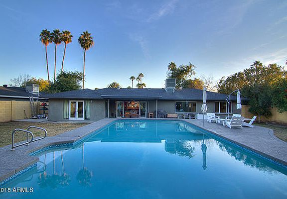 5th image of 1414 E San Miguel Ave