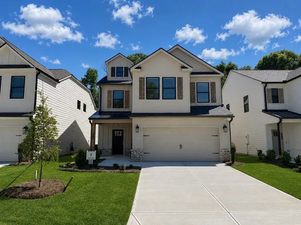 9283 Alban Chase Dr #32, Ooltewah, TN 37363
