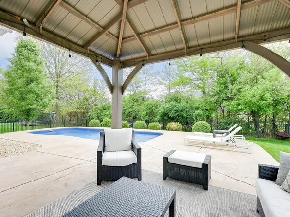 6448 Creekside Cir, Galena, OH 43021