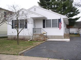 114 S 18th Ave, Manville, NJ 08835