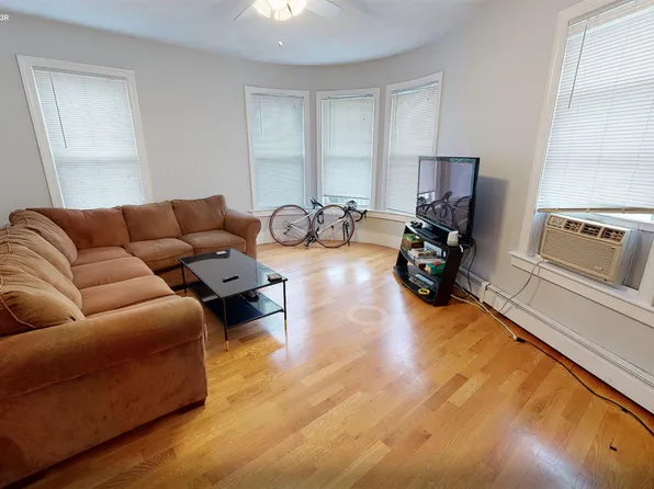 33 Portsmouth St, Cambridge, MA