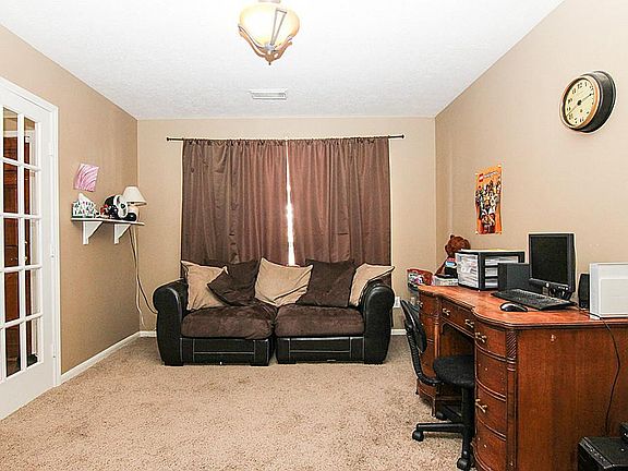 3rd image of 4526 Teal Glen St