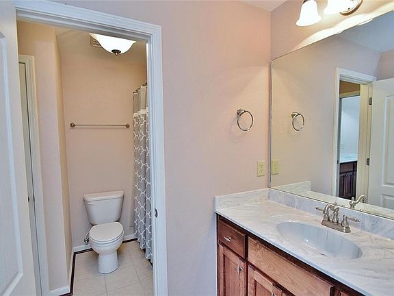 4th image of 2312 Marbleridge Dr