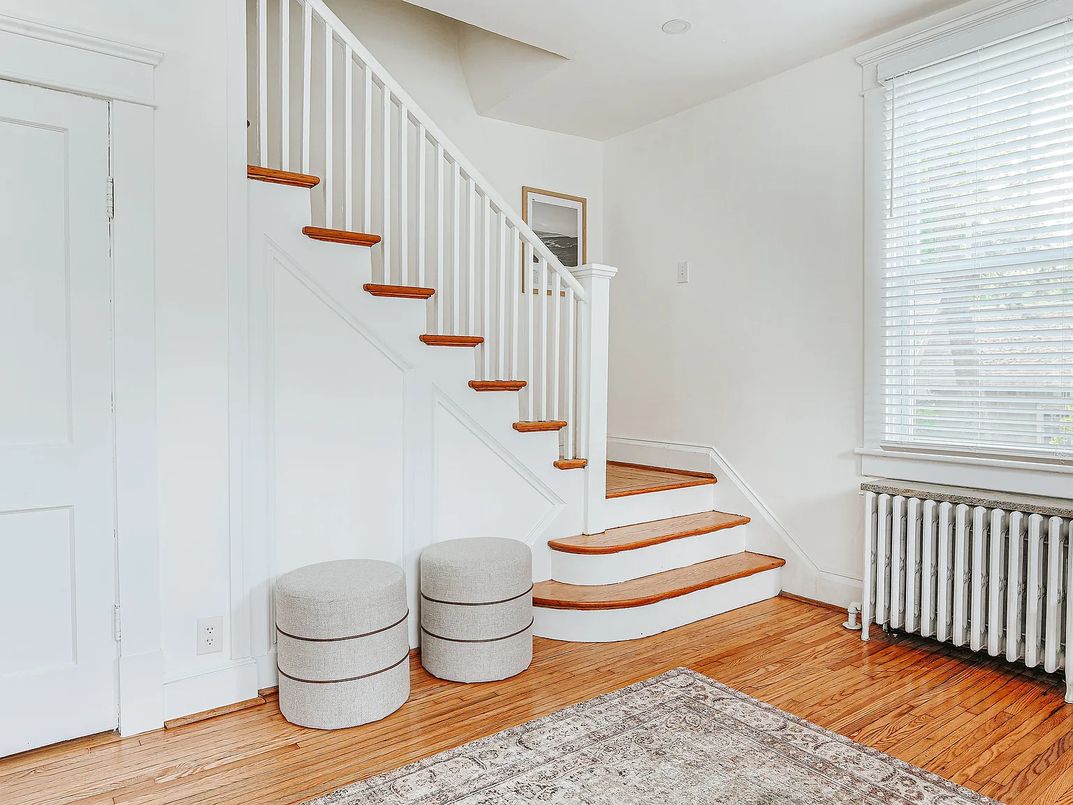 3 bed, 1447 sqft, $4,195 — Photo 3