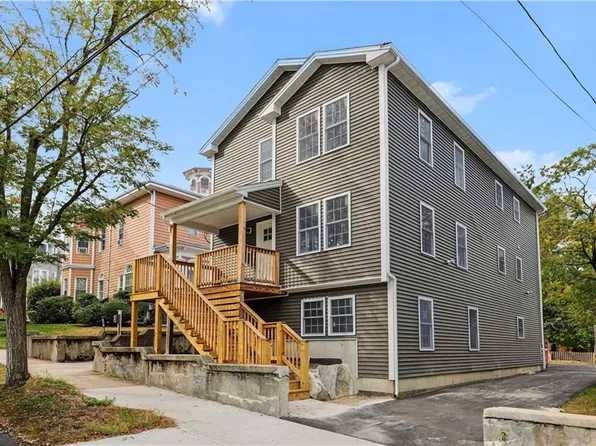 67 Dover St #1, Providence, RI 02908