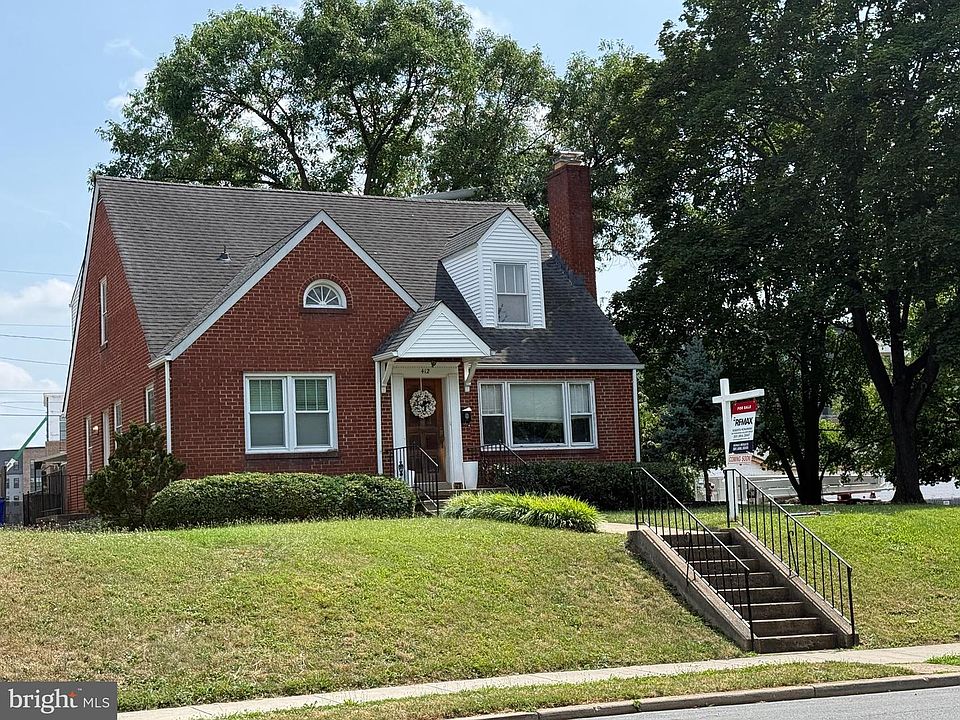 1st image of 412 Carroll Pkwy