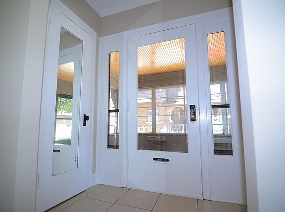 4th image of 58 N Du Bois Ave
