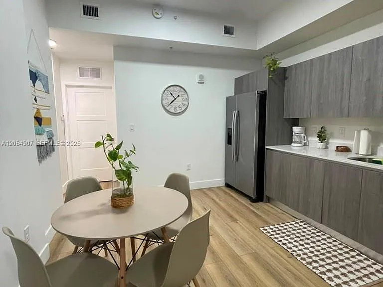 1534 NW 1st St #204 — Photo 4