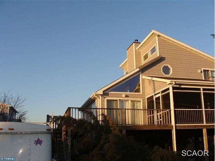 1st image of 1517 Beach Plum Dr Unit 1