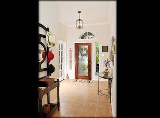 34 N Queenscliff Cir, Spring, TX 77382