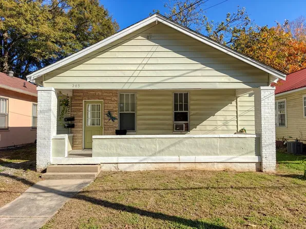 203 S Highland St, Paris, TN 38242