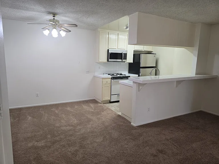 24518 W Nicklaus Dr #O-16 — Photo 4