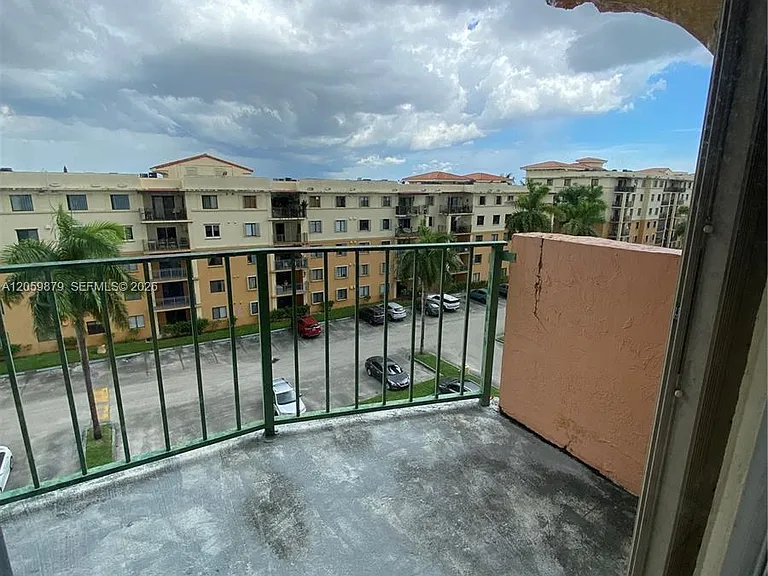 9350 Fontainebleau Blvd #602 — Photo 24