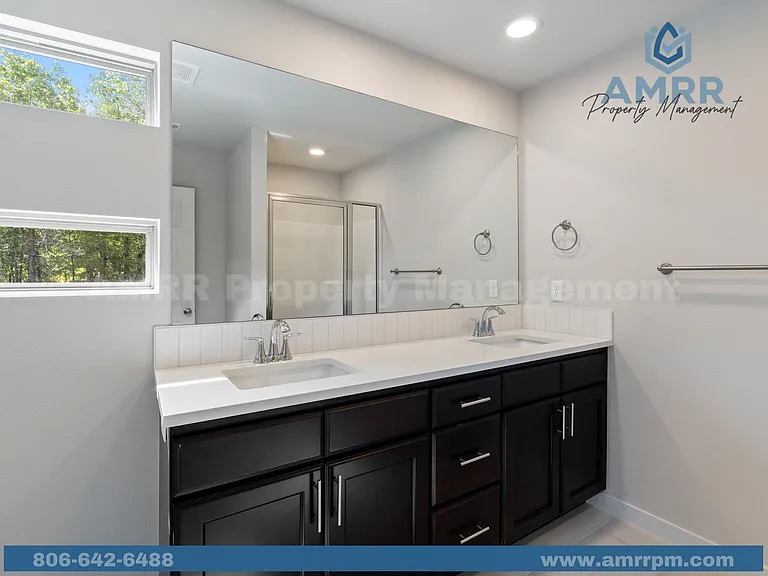 13 Carrick Dr — Photo 22