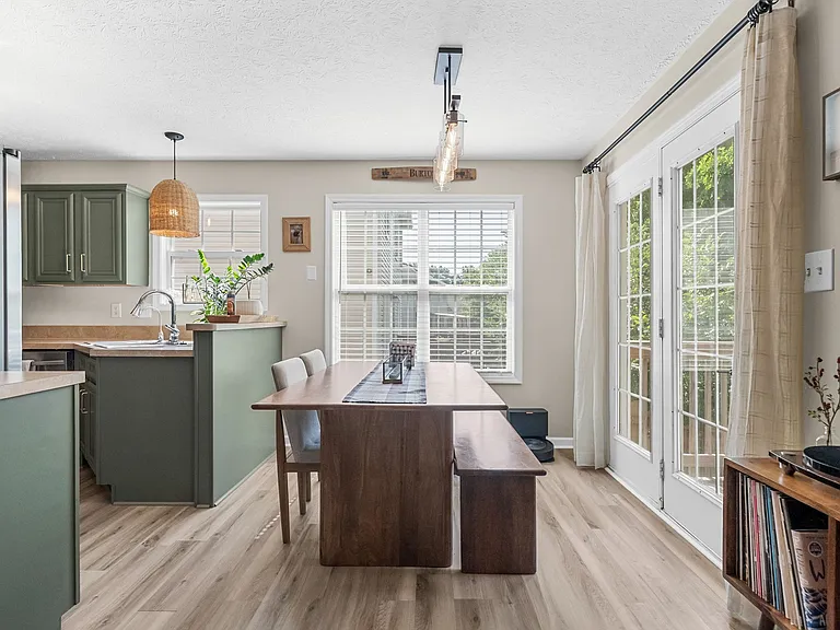 1092 Bobcat Dr — Photo 14