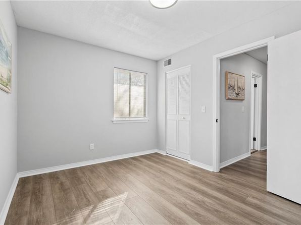 overland-park-kansas-75673854 picture