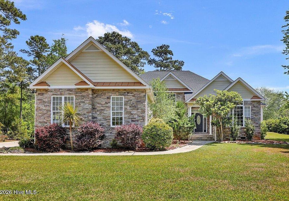 1st image of 707 N Green Tee Road