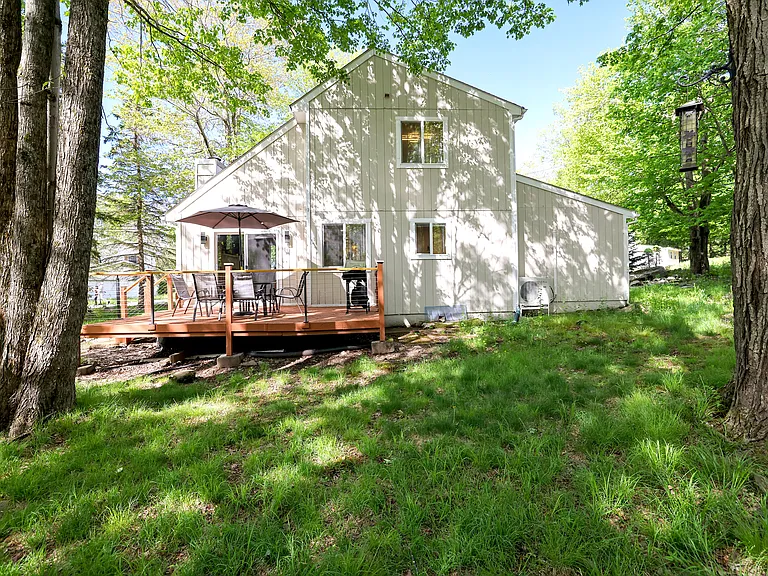 3060 Briarwood Dr — Photo 24