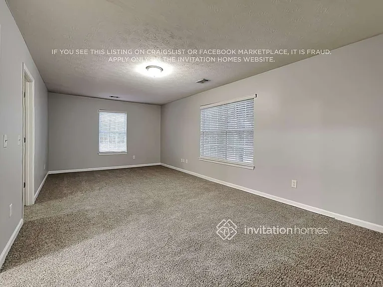 4065 Bradford Walk Trl — Photo 14
