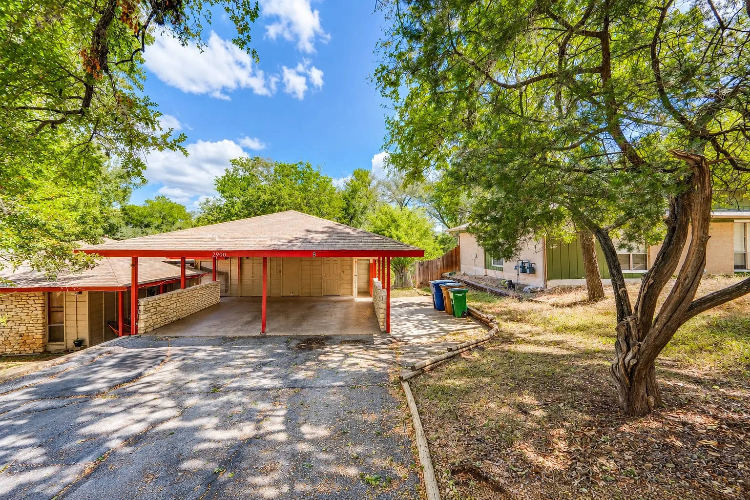 2 bed, 871 sqft, $1,395 — Photo 4