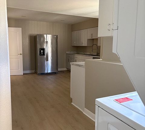 2nd image of 19605 Carancho Rd #B