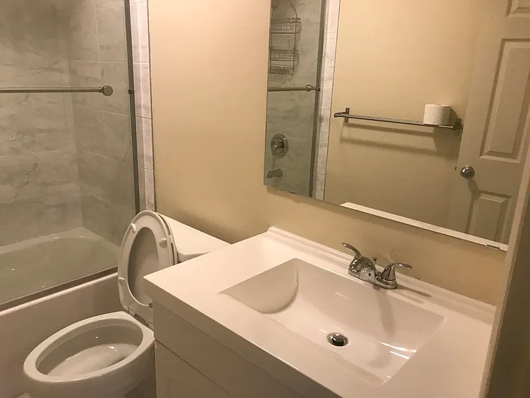 829 Brown St #2 — Photo 9