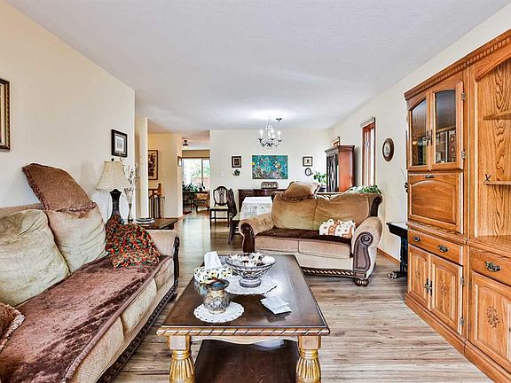 4th image of 535 W 28th St S