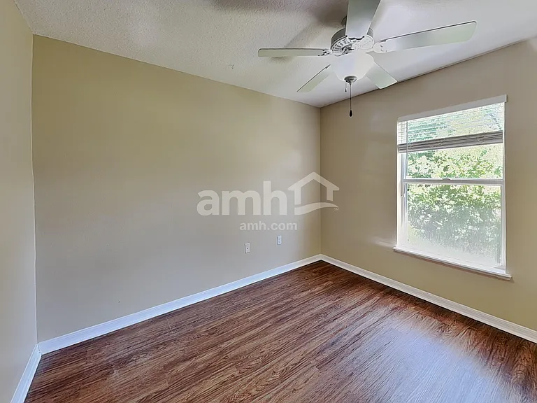 162 Crown Colony Way — Photo 18