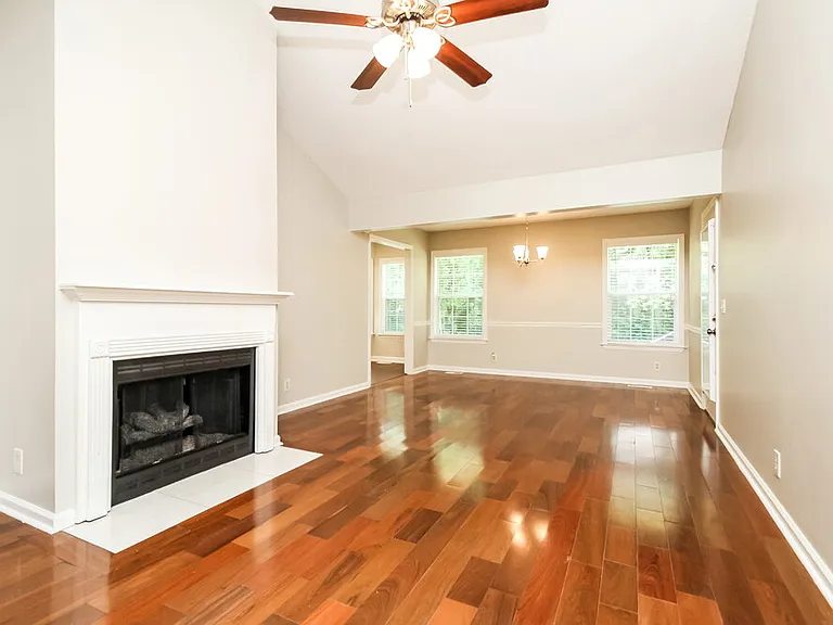 773 Dover Glen Dr — Photo 4