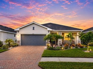 3943 E Hampton Cir, Alva, FL 33920