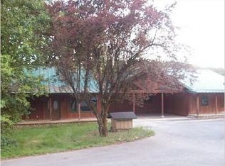 3153 Galice Rd, Merlin, OR 97532