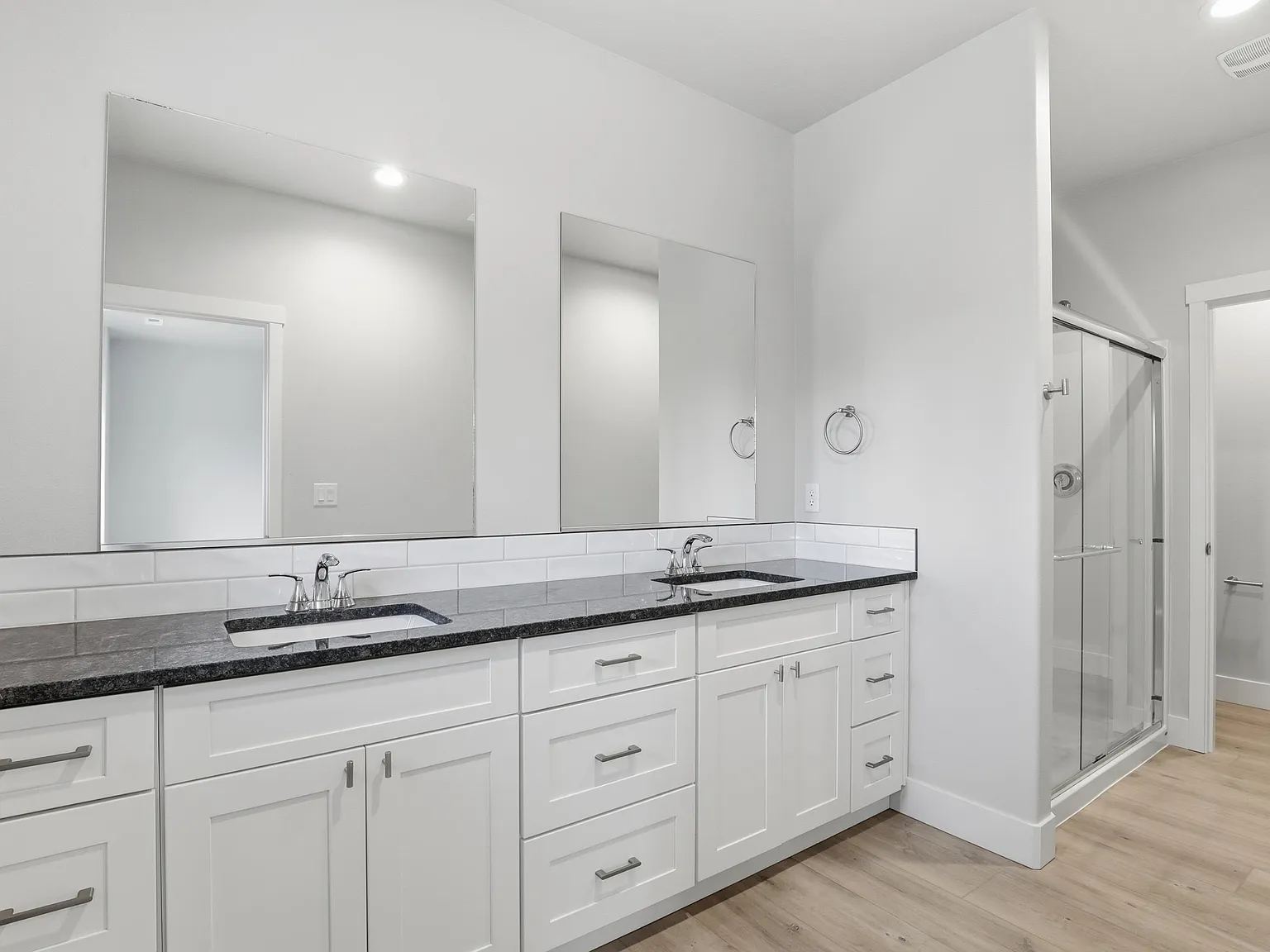 661 N Creative Way - 1 — Photo 4