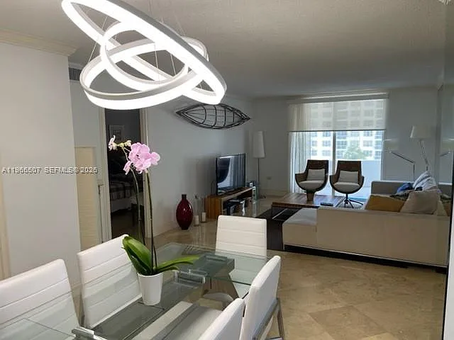 Oceanside Plaza Condo — Photo 3