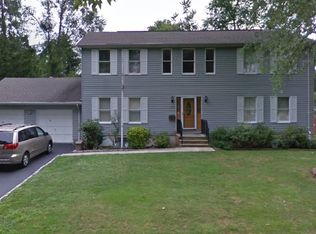 428 Cedar Ave, Paramus, NJ 07652