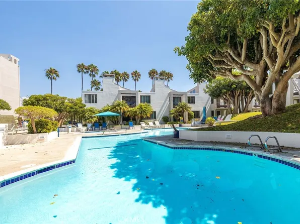 510 The Village Unit 103, Redondo Beach, CA 90277